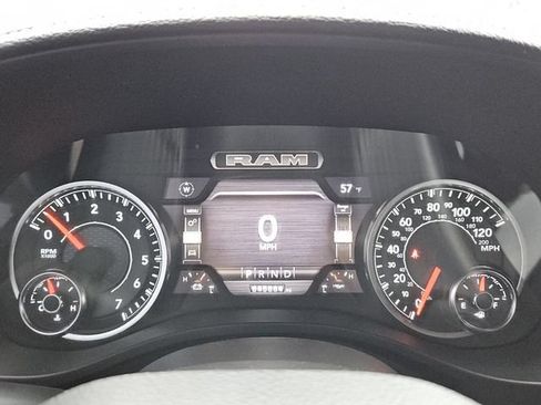 Used 2024 RAM 1500 Laramie AWD/4WD image 23