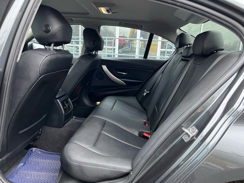 Used 2015 BMW 320i xDrive Sedan image 12