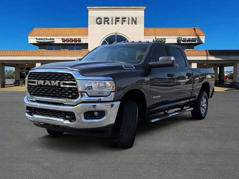 Used 2022 RAM 2500 Big Horn w/ Snow Chief Group AWD/4WD image 11