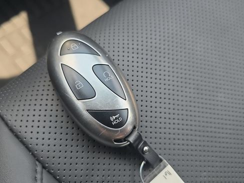 Used 2026 Hyundai Santa Fe SEL FWD image 32