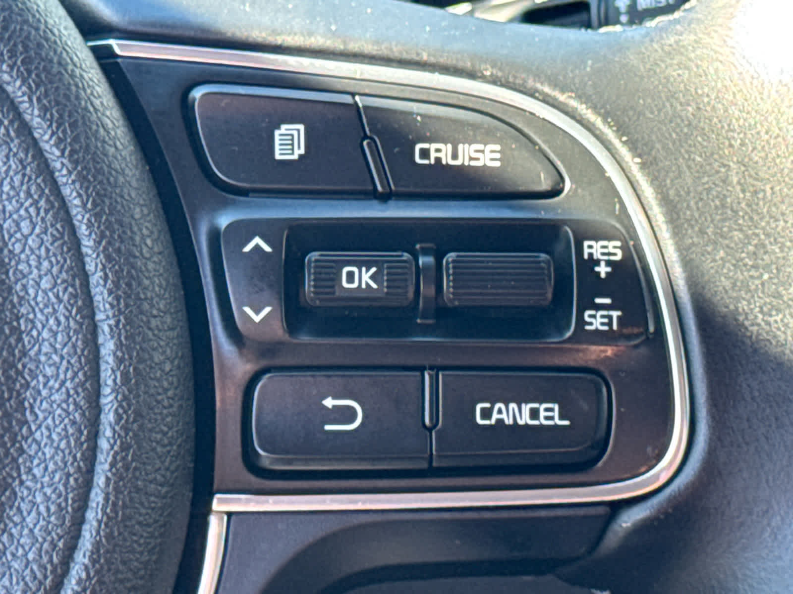 Used 2016 Kia Optima LX w/ Technology Package FWD image 25