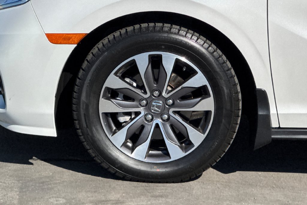 Certified 2024 Honda Odyssey EX-L image 33