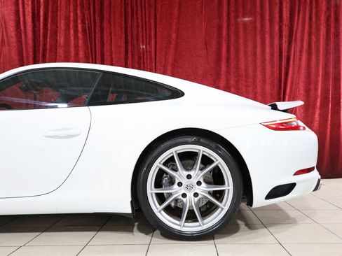 Used 2017 Porsche 911 Carrera RWD image 6