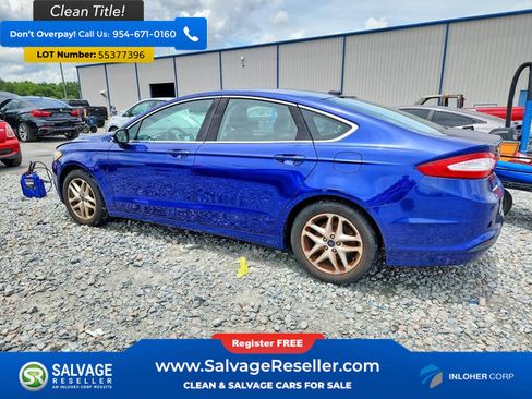 Used 2016 Ford Fusion SE w/ Equipment Group 202A FWD image 3