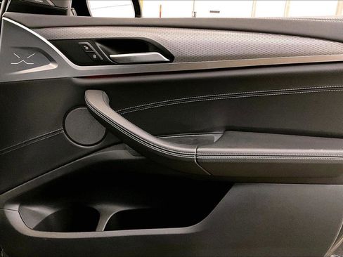 Used 2018 BMW X3 xDrive30i w/ M Sport Package image 24