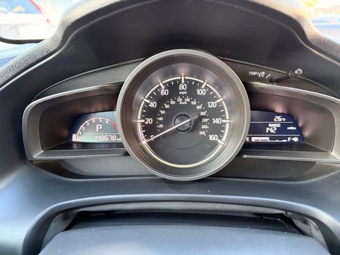 Used 2017 MAZDA MAZDA3 Sport image 5