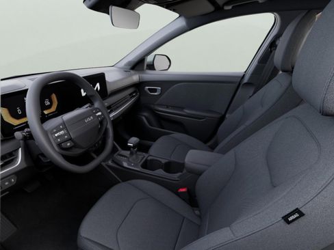 New 2026 Kia K4 LXS image 17