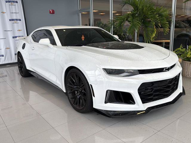 Used 2020 Chevrolet Camaro ZL1 RWD image 1