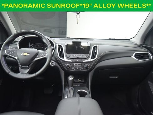 Used 2018 Chevrolet Equinox Premier AWD/4WD image 4