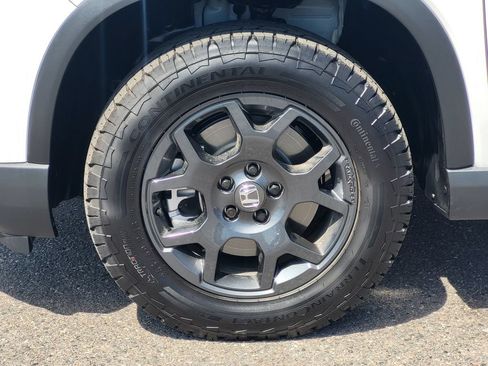 Certified 2026 Honda Pilot TrailSport image 8