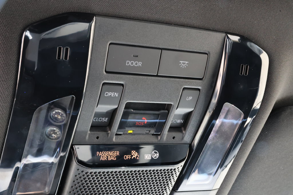 Used 2024 Lexus GX 550 w/ Accessory Package (Z1) AWD/4WD image 32