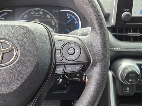 Used 2024 Toyota RAV4 LE image 20