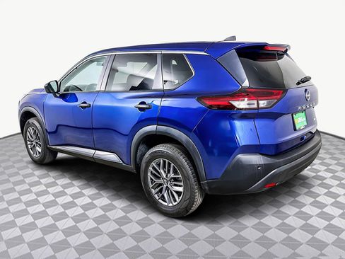 Used 2023 Nissan Rogue S image 7
