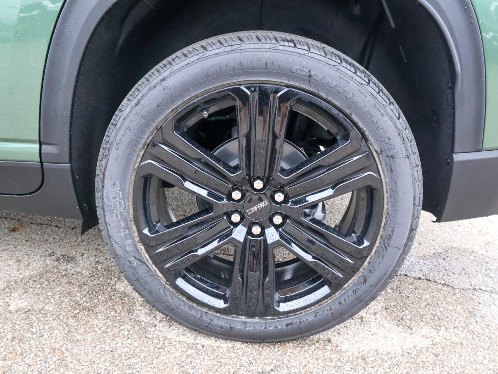 New 2027 GMC Acadia Elevation w/ Black Edition AWD/4WD image 42
