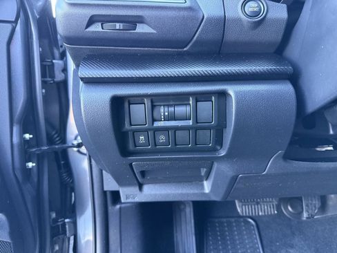 Certified 2023 Subaru Crosstrek 2.0i image 18