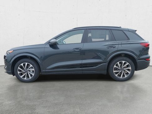 New 2027 Audi Q6 e-tron Premium AWD/4WD image 8