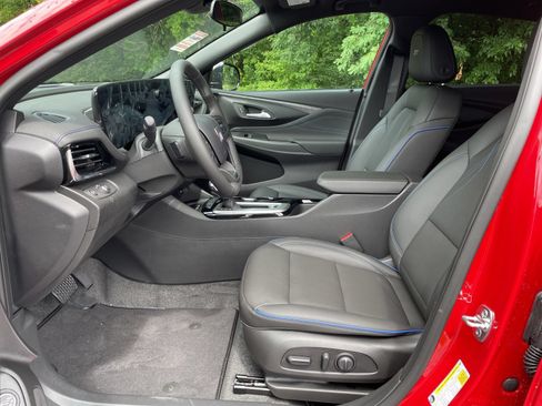 New 2026 Buick Envista Sport Touring w/ Convenience I Package FWD image 13