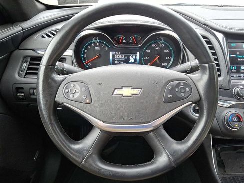 Used 2017 Chevrolet Impala Premier w/ Enhanced Convenience Package FWD image 20