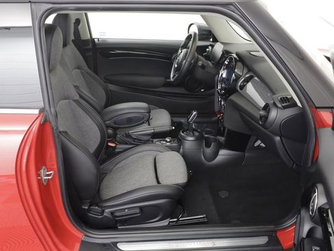 Used 2023 MINI Cooper S w/ Signature Upholstery Package FWD image 19