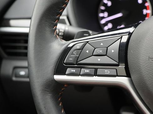 Used 2023 Nissan Altima 2.5 SR w/ SR Premium Package image 21