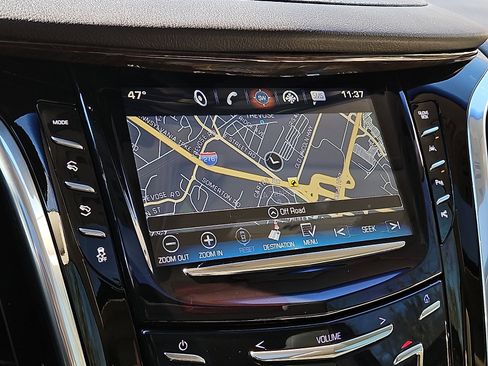 Used 2018 Cadillac Escalade Premium Luxury image 18