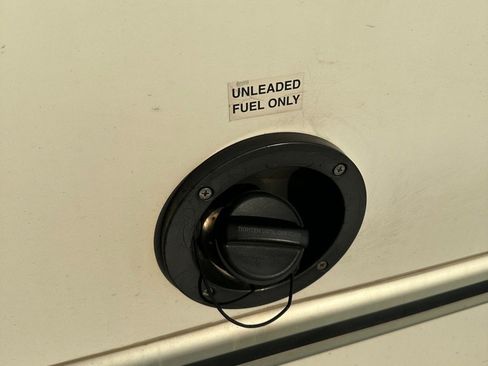 Used 2014 GMC Savana 3500 image 11