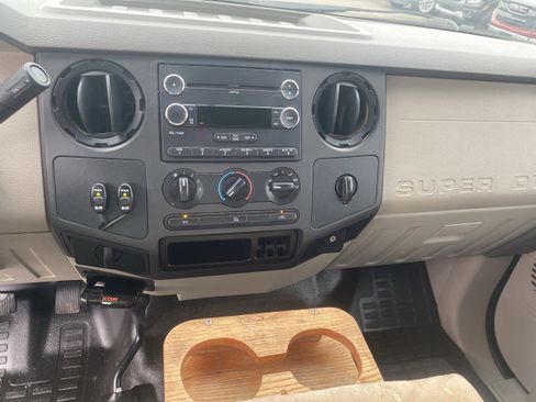Used 2009 Ford F250 XL image 15