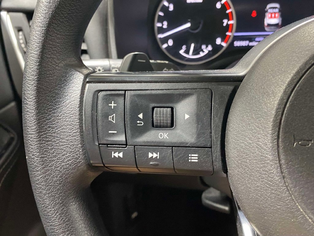 Used 2024 Nissan Rogue SV AWD/4WD image 23