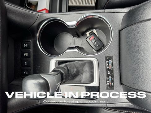 Used 2016 Toyota Highlander Limited Platinum image 25