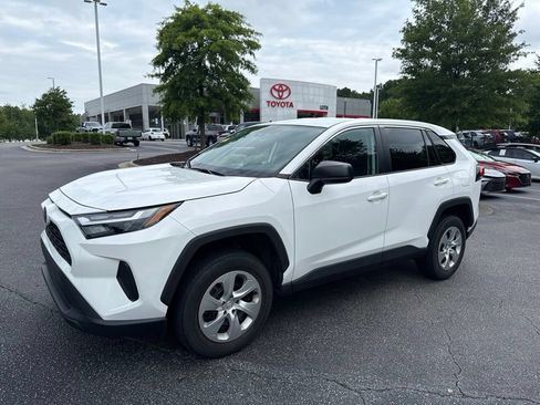 Used 2023 Toyota RAV4 LE FWD image 2