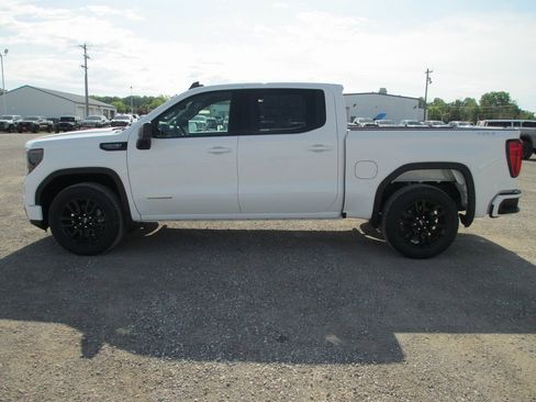 New 2025 GMC Sierra 1500 Elevation image 9