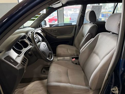 Used 2005 Toyota Highlander 2WD image 8