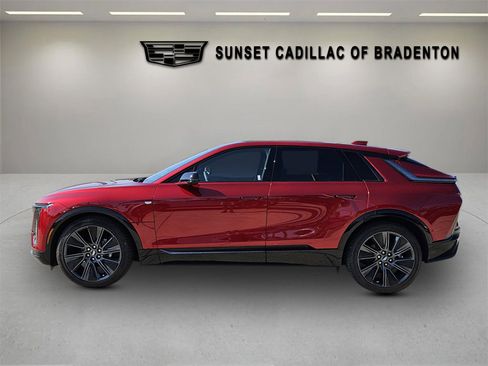 New 2025 Cadillac Lyriq Sport w/ LPO, Floor Liner Package RWD image 4