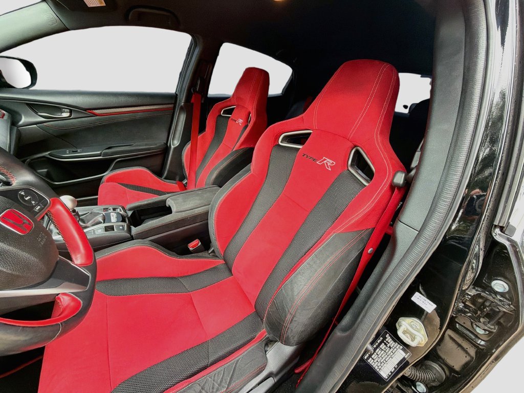 Used 2017 Honda Civic Type R image 19