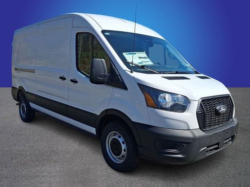 New 2026 Ford Transit 250 148 Medium Roof RWD image 2