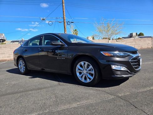Used 2023 Chevrolet Malibu LT image 1