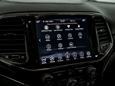 Used 2020 Jeep Grand Cherokee High Altitude image 24