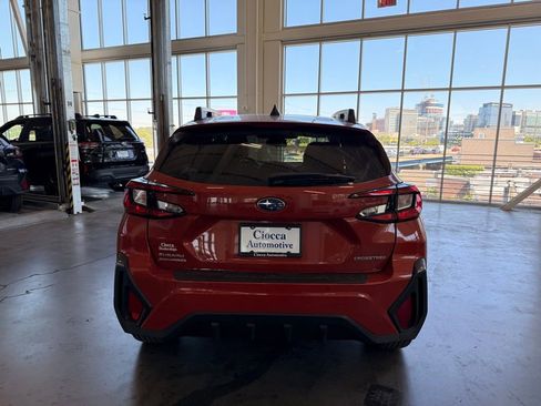 Certified 2024 Subaru Crosstrek 2.5i Limited AWD/4WD image 4