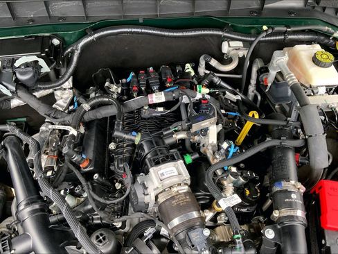 Used 2023 Ford Bronco Wildtrak AWD/4WD image 30