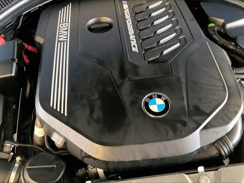 Used 2025 BMW M240i Coupe RWD image 29