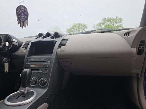 Used 2003 Nissan 350Z Touring RWD image 8