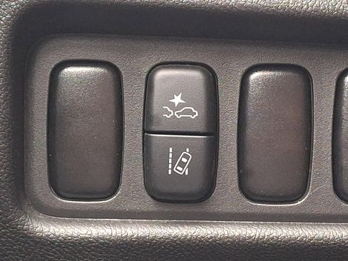 Used 2025 Mitsubishi Outlander Sport AWD image 26