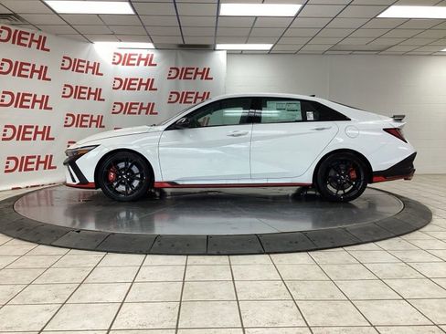 New 2026 Hyundai Elantra N FWD image 4