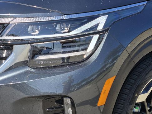 New 2026 Kia Seltos SX AWD/4WD image 6