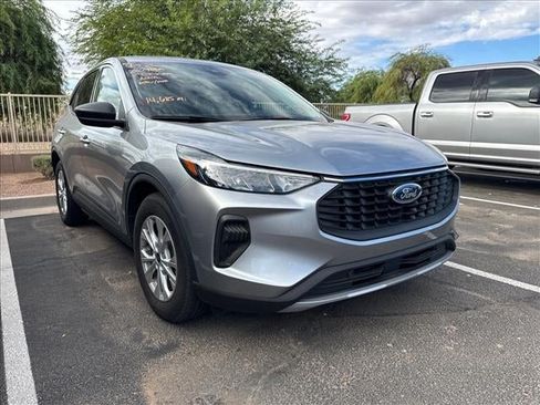 Used 2023 Ford Escape Active FWD image 1