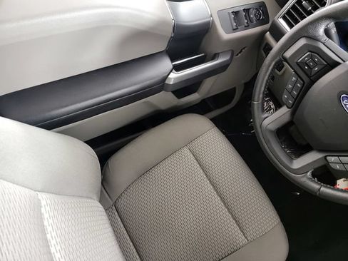 Used 2015 Ford F150 XLT w/ Equipment Group 301A Mid AWD/4WD image 30