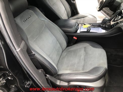 Used 2014 Ford Taurus SHO w/ Equipment Group 401A AWD/4WD image 21