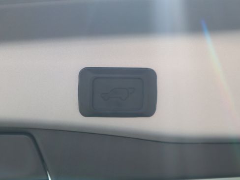 Used 2024 Toyota RAV4 XLE Premium w/ Weather Package AWD/4WD image 33