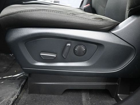 Certified 2022 Ford Explorer XLT w/ Class IV Trailer Tow Package image 11