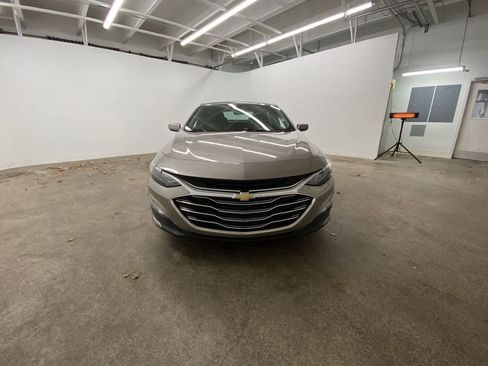 Used 2023 Chevrolet Malibu LT image 9